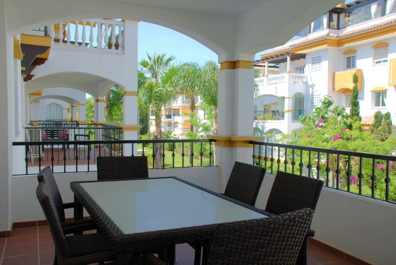Great Puerto Banus Apartment Marbella Bagian luar foto